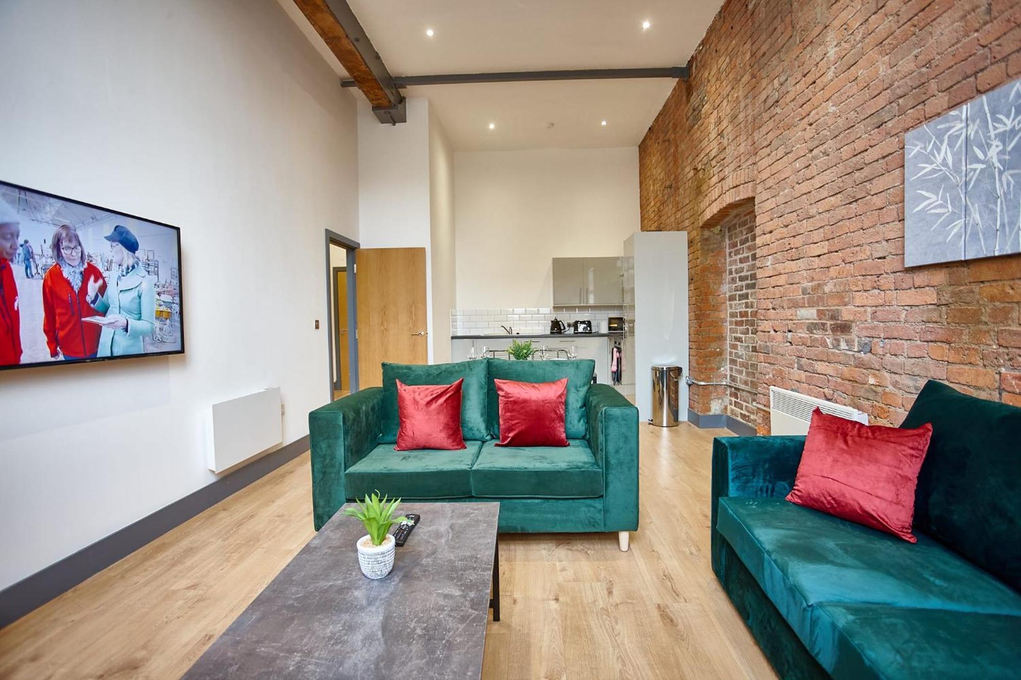 The Ruby Suite Manchester Exterior photo